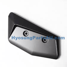 GENUINE HYOSUNG RIGHT BLACK RADIATOR COVER GD250N GD250N