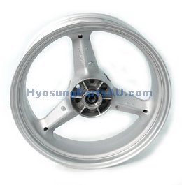 GENUINE HYOSUNG SILVER REAR WHEEL GV650 GV650