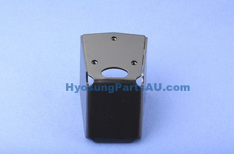 GENUINE GD250N R / FENDER BRACKET REAR GD250N GD250R
